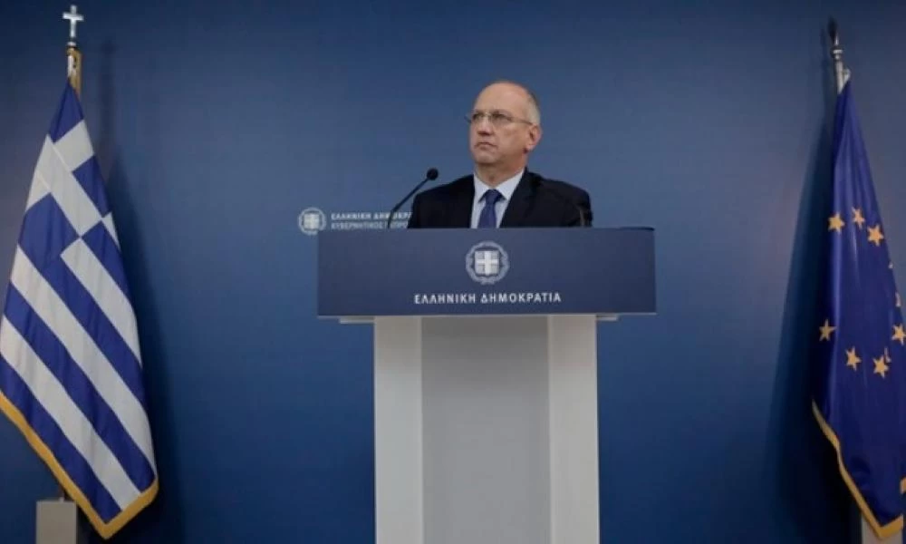 Οικονόμου: Ο Τσίπρας δε μπορεί να διακρίνει πως η συμφωνία με την Γαλλία είναι εθνική επιτυχία